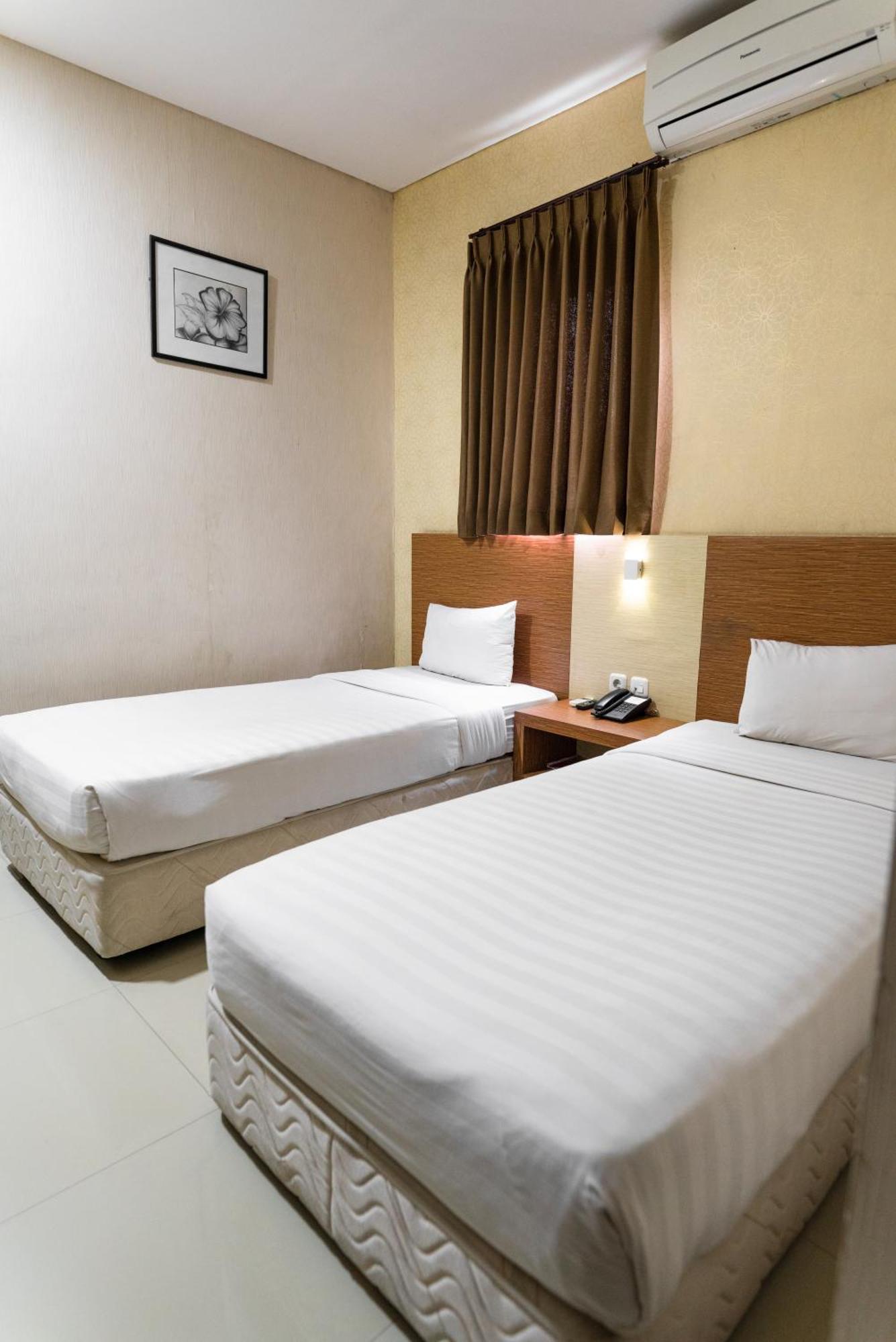 Neo Cempaka Hill Hotel Jembel المظهر الخارجي الصورة